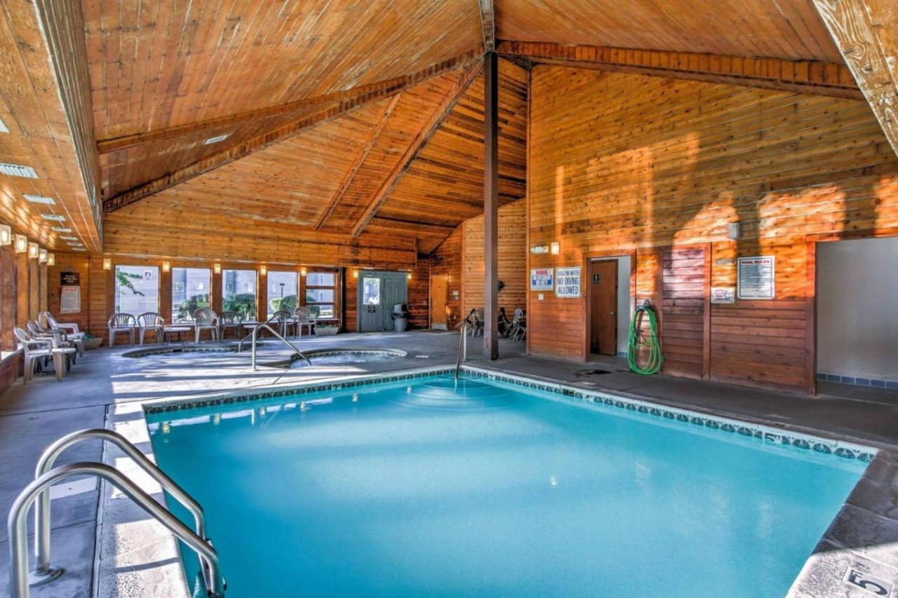 Wow Views!!-Mountain Escape-Outdoor Pool-Close To Downtown-Wifi-Cable-Private Balcony Gatlinburg Exteriér fotografie
