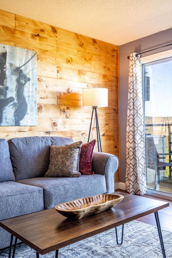 Wow Views!!-Mountain Escape-Outdoor Pool-Close To Downtown-Wifi-Cable-Private Balcony Gatlinburg Exteriér fotografie